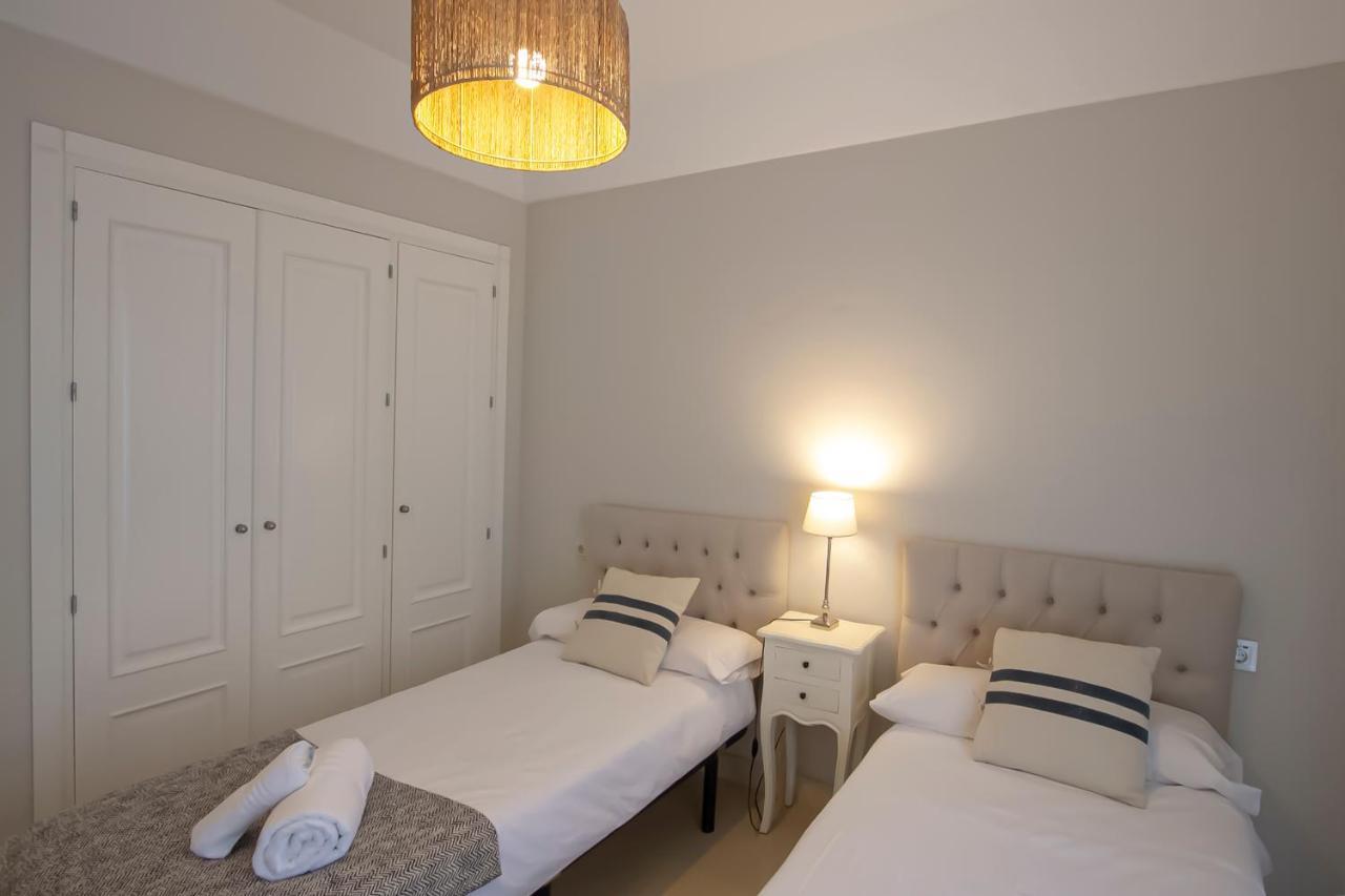 Sotogrande Alboaire- Waterfront Luxury 4 Bedroom Apt In The Marina Of Sotogrande Exterior photo