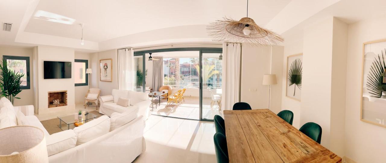 Sotogrande Alboaire- Waterfront Luxury 4 Bedroom Apt In The Marina Of Sotogrande Exterior photo