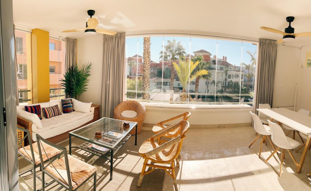Sotogrande Alboaire- Waterfront Luxury 4 Bedroom Apt In The Marina Of Sotogrande Exterior photo