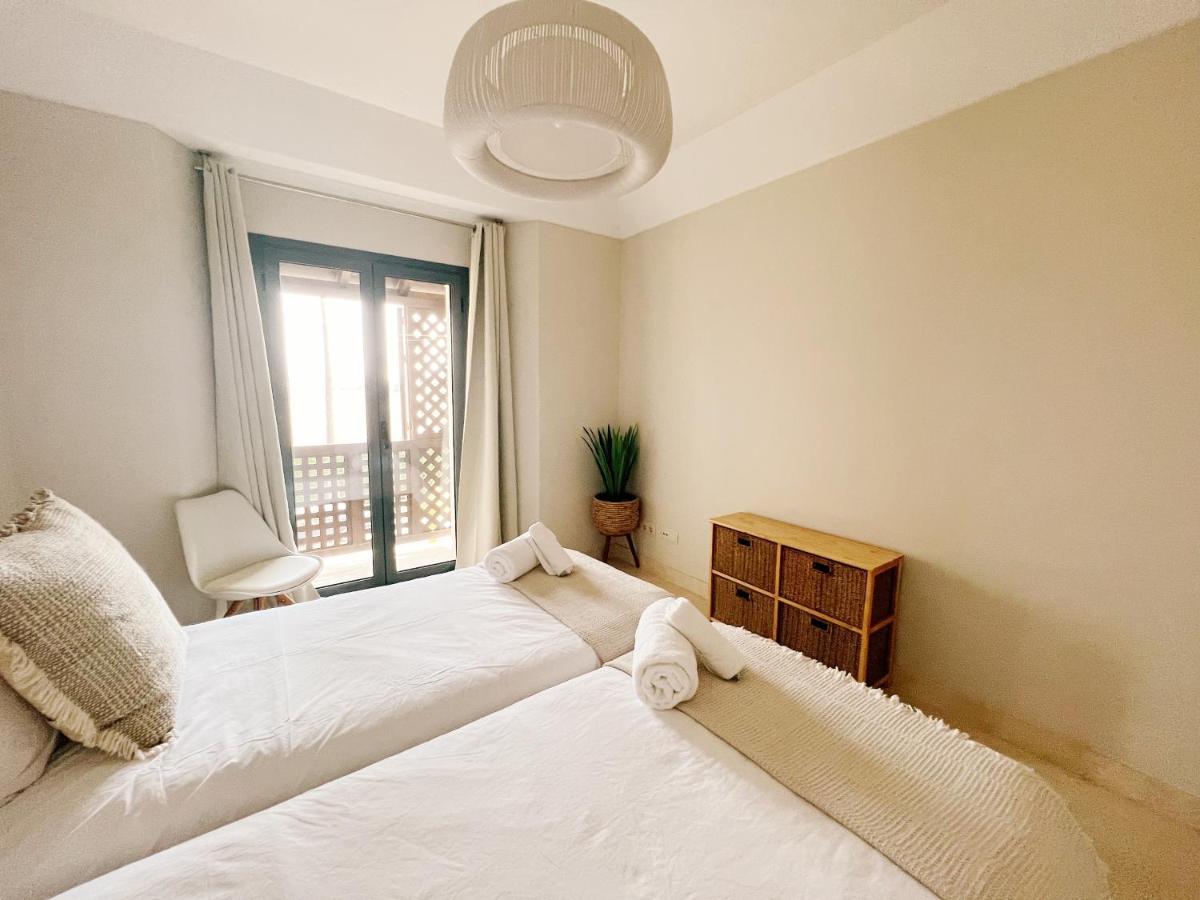 Sotogrande Alboaire- Waterfront Luxury 4 Bedroom Apt In The Marina Of Sotogrande Exterior photo